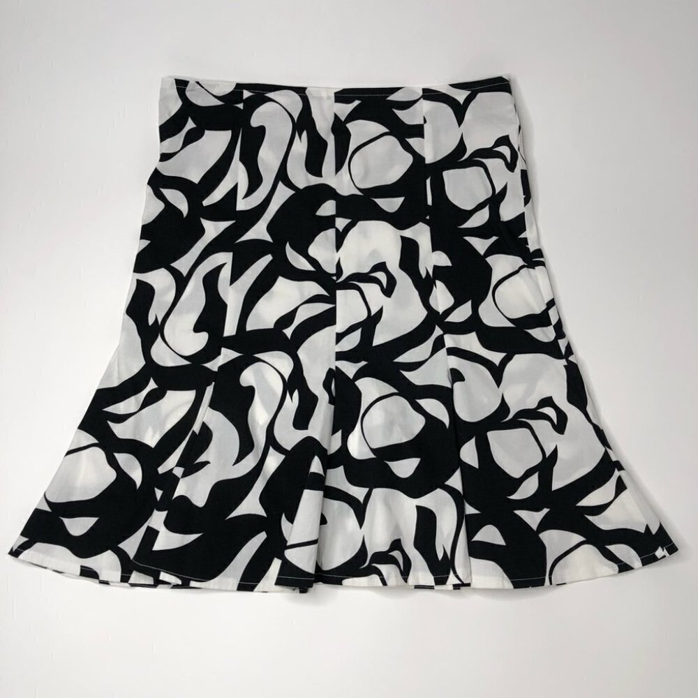 CARAMELU Black & White Abstract Swirl Flared Girly Summer Skirt SIZE 9/10